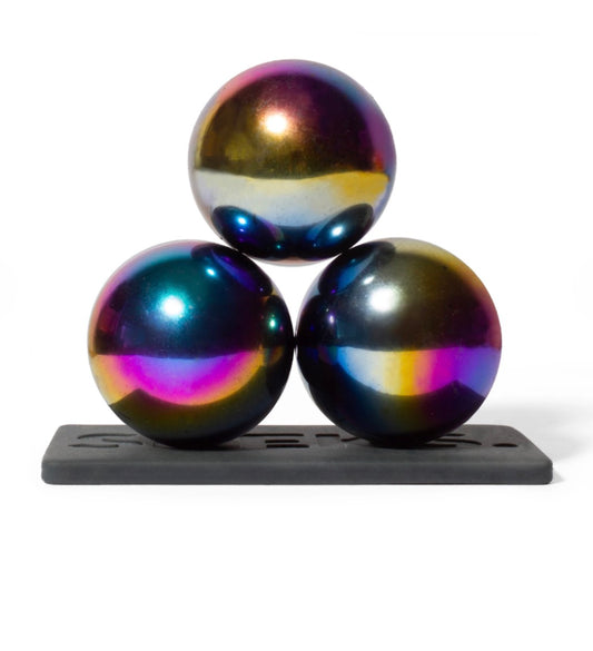 Supers. - Giant Magnet Balls